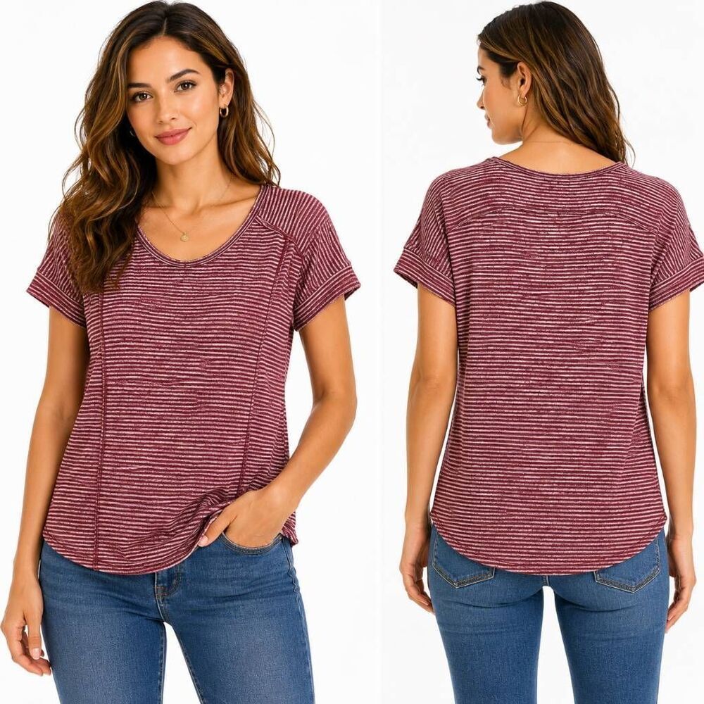 Daytrip Size Small Red Stripe SS Top
